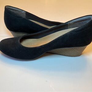 Elegant Black Wedge Shoes by Dr Scholl’s size 8.5